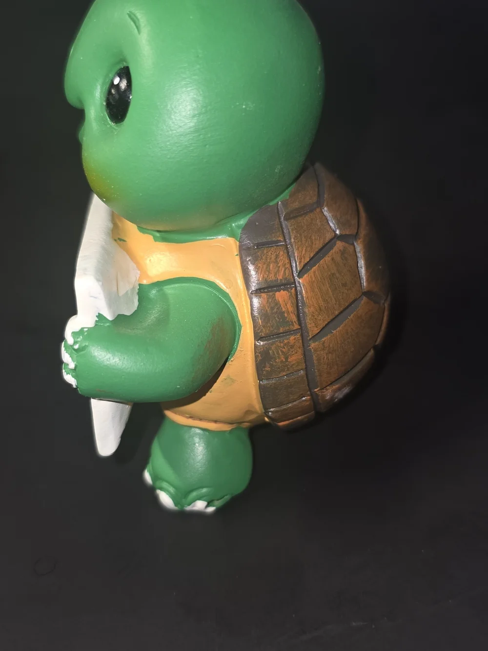 Green Turtle Habitat Figurine with Motivational Sign